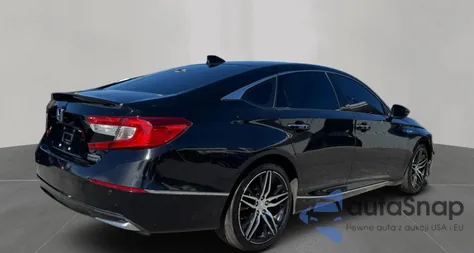 2022 Honda Accord Touring Hybrid from USA, damaged, VIN 1HGCV3F93NA031042